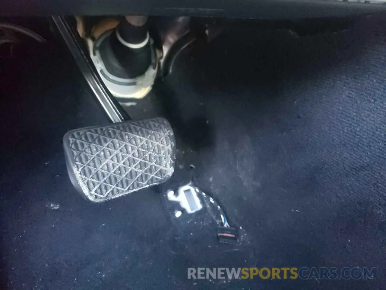 9 Photograph of a damaged car WDDZF4JB7KA546438 MERCEDES-BENZ E-CLASS 2019