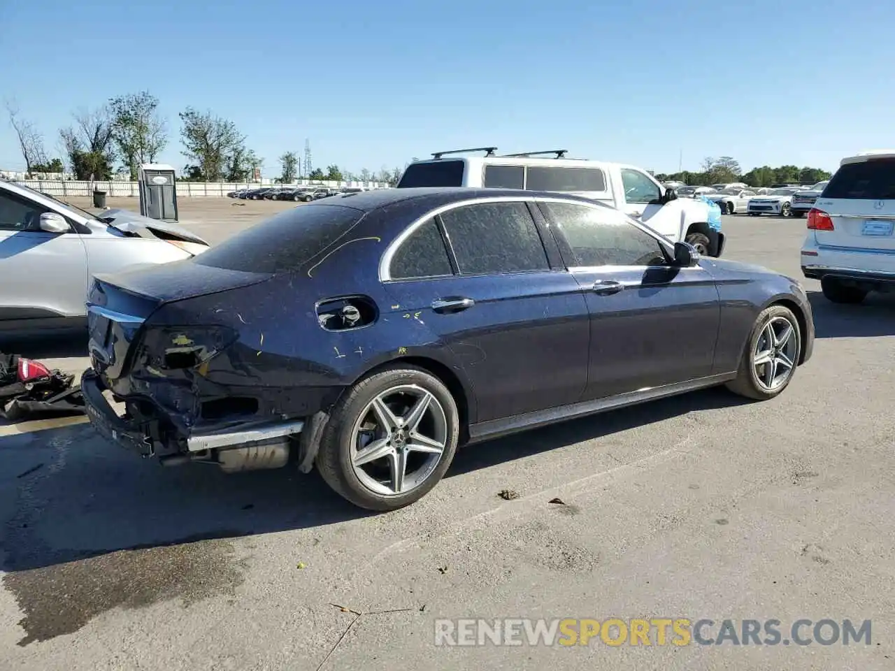 3 Photograph of a damaged car WDDZF4JB7KA562719 MERCEDES-BENZ E-CLASS 2019