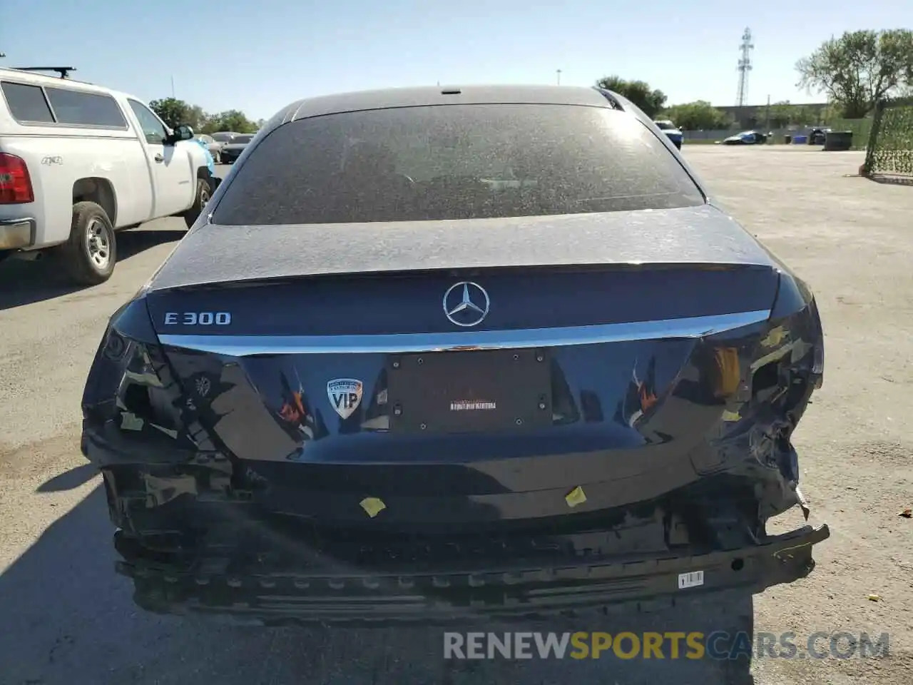 6 Photograph of a damaged car WDDZF4JB7KA562719 MERCEDES-BENZ E-CLASS 2019