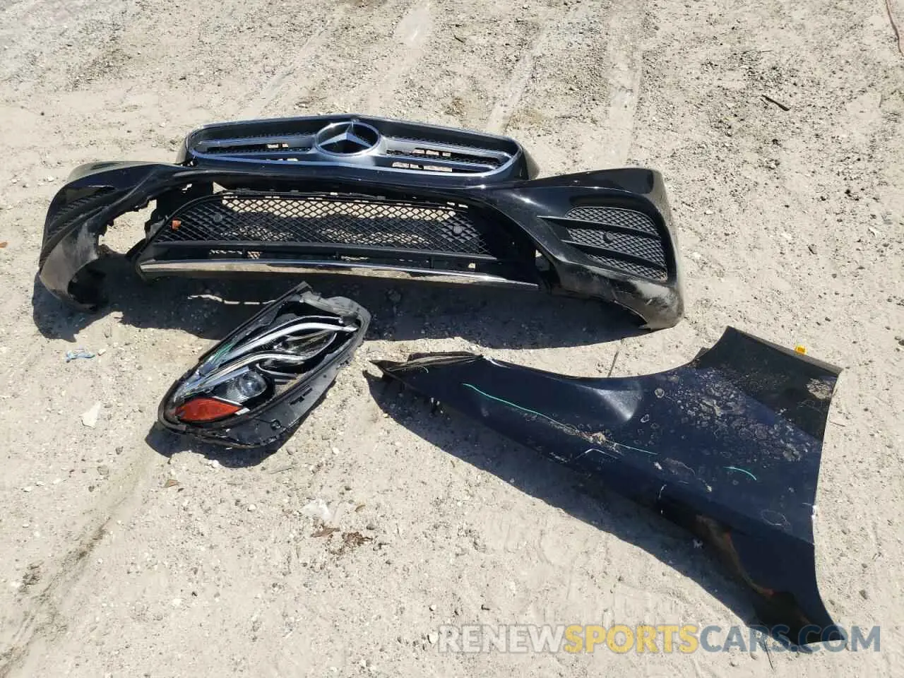 12 Photograph of a damaged car WDDZF4JB7KA611577 MERCEDES-BENZ E-CLASS 2019