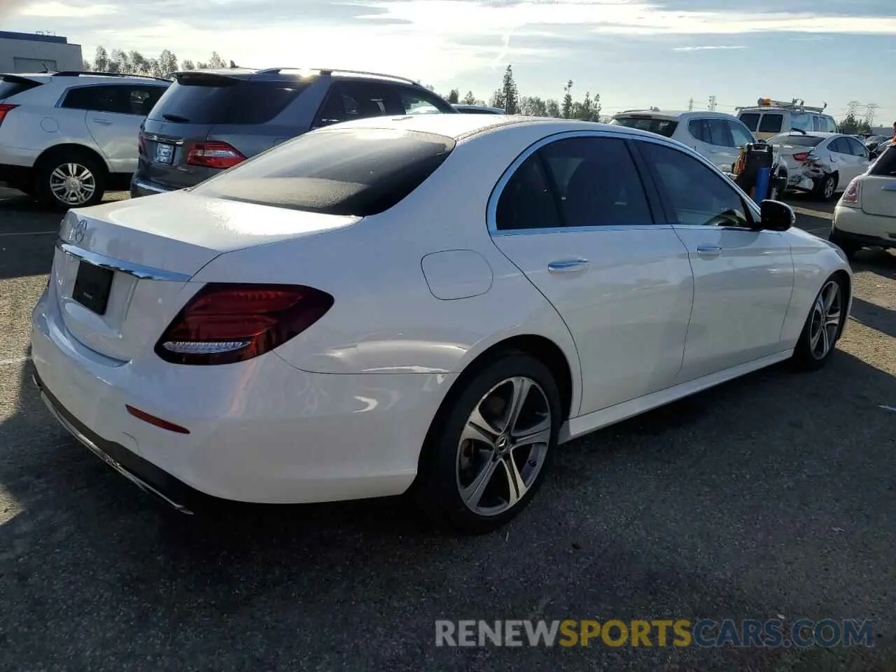 3 Photograph of a damaged car WDDZF4JB7KA639539 MERCEDES-BENZ E-CLASS 2019