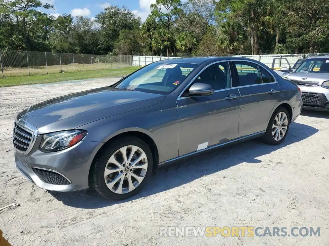 1 Photograph of a damaged car WDDZF4JB8KA502111 MERCEDES-BENZ E-CLASS 2019