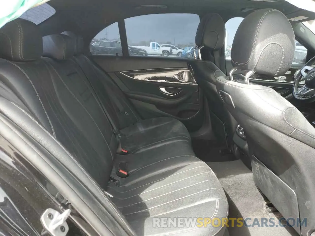 11 Photograph of a damaged car WDDZF4JB8KA515070 MERCEDES-BENZ E-CLASS 2019