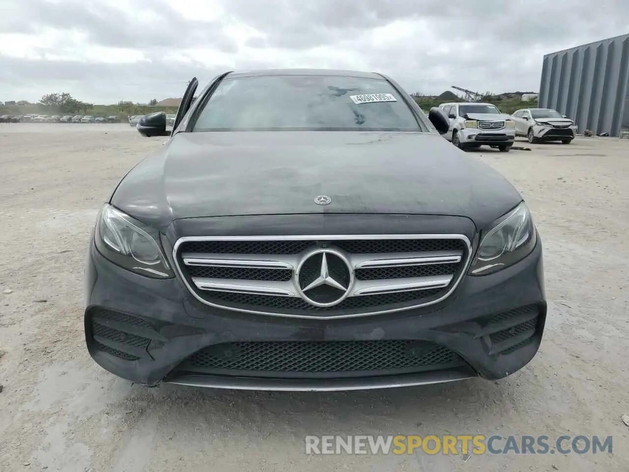 5 Photograph of a damaged car WDDZF4JB8KA515070 MERCEDES-BENZ E-CLASS 2019