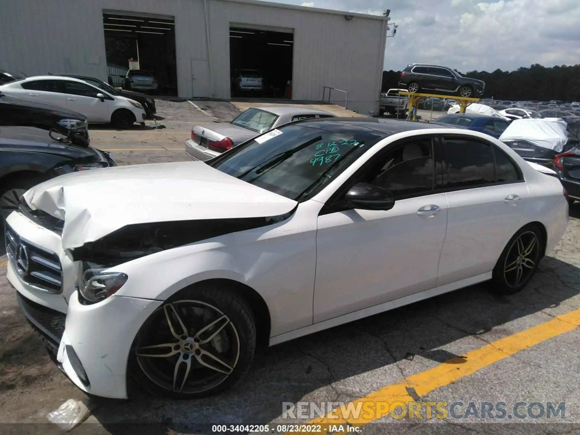 2 Photograph of a damaged car WDDZF4JB8KA544987 MERCEDES-BENZ E-CLASS 2019