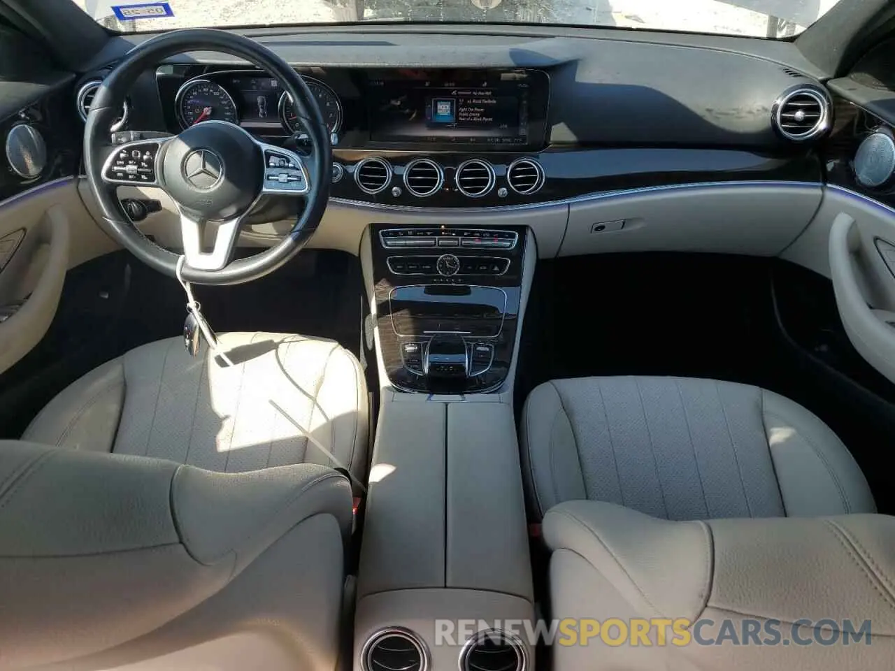 8 Photograph of a damaged car WDDZF4JB8KA605562 MERCEDES-BENZ E-CLASS 2019