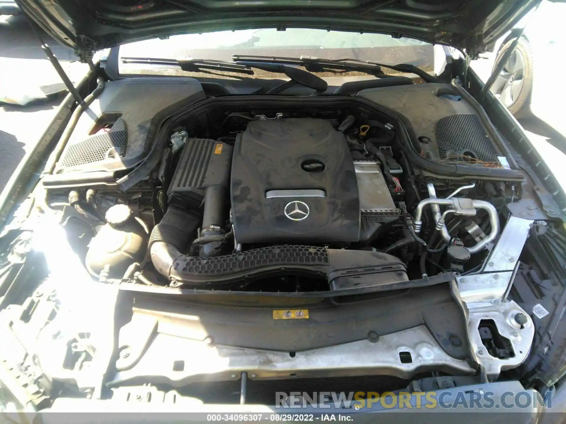 10 Photograph of a damaged car WDDZF4JB8KA681251 MERCEDES-BENZ E-CLASS 2019