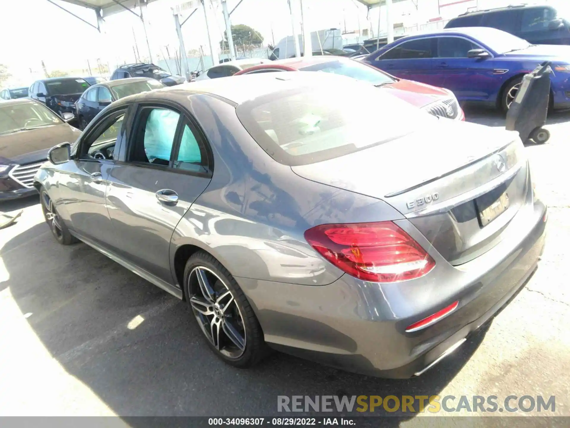 3 Photograph of a damaged car WDDZF4JB8KA681251 MERCEDES-BENZ E-CLASS 2019