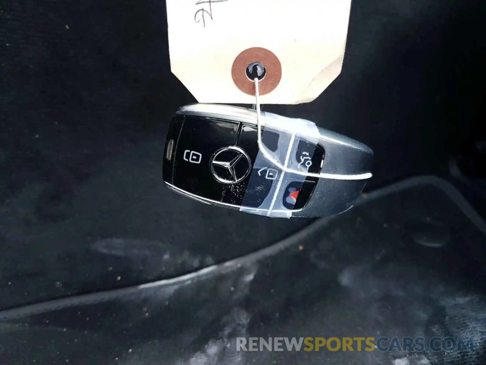 9 Photograph of a damaged car WDDZF4JB9KA526336 MERCEDES-BENZ E CLASS 2019