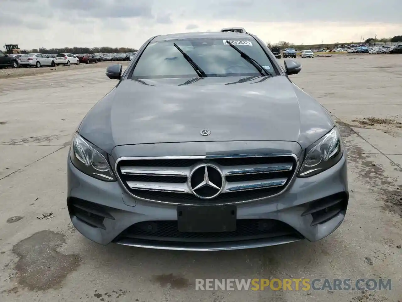 5 Photograph of a damaged car WDDZF4JB9KA526496 MERCEDES-BENZ E-CLASS 2019