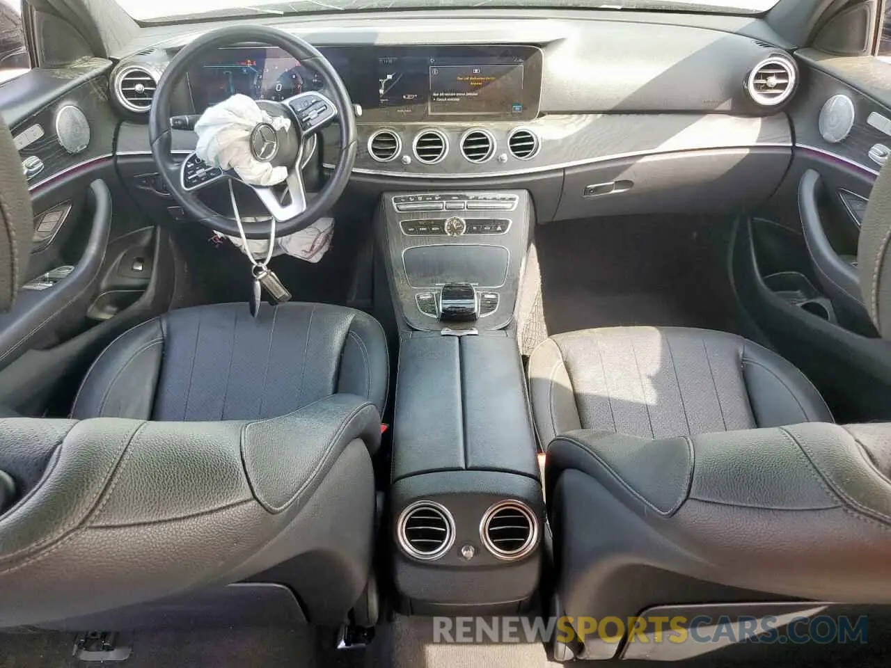 8 Photograph of a damaged car WDDZF4JB9KA528927 MERCEDES-BENZ E-CLASS 2019
