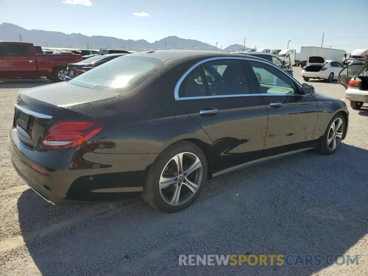3 Photograph of a damaged car WDDZF4JBXKA528418 MERCEDES-BENZ E-CLASS 2019