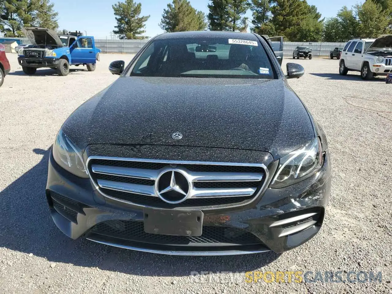 5 Photograph of a damaged car WDDZF4JBXKA528418 MERCEDES-BENZ E-CLASS 2019