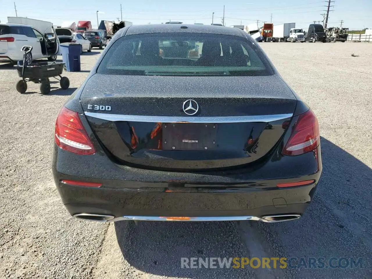 6 Photograph of a damaged car WDDZF4JBXKA528418 MERCEDES-BENZ E-CLASS 2019