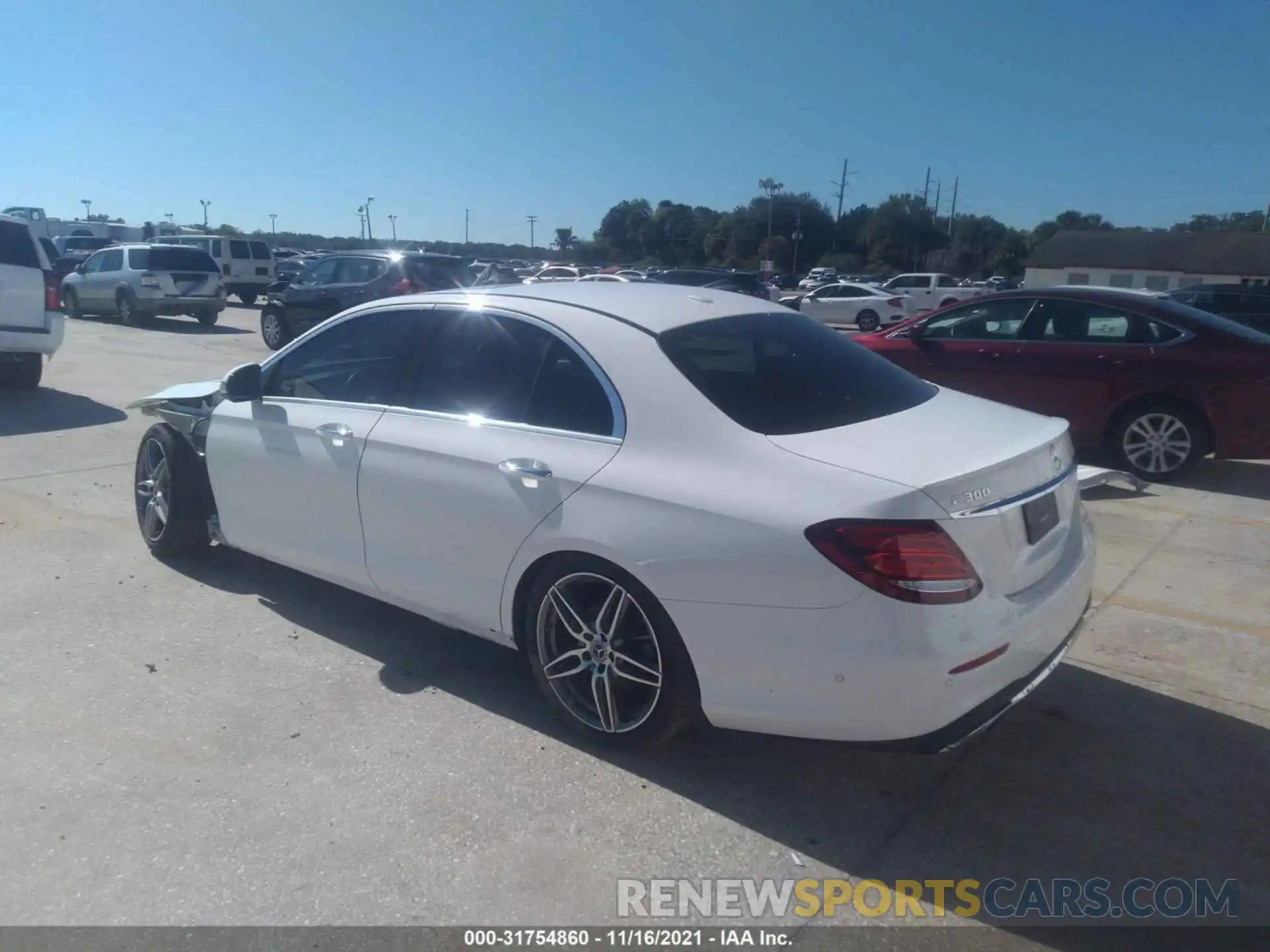 3 Photograph of a damaged car WDDZF4JBXKA546739 MERCEDES-BENZ E-CLASS 2019