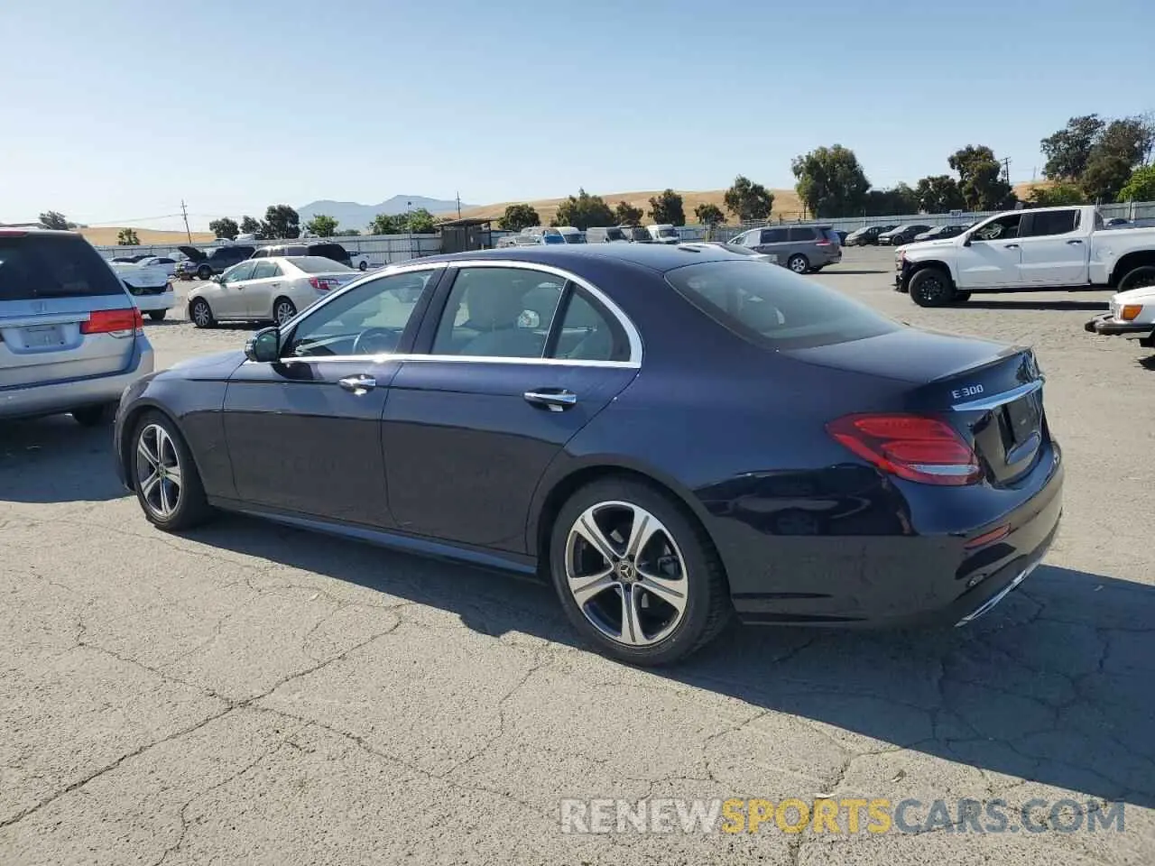 2 Photograph of a damaged car WDDZF4JBXKA596623 MERCEDES-BENZ E-CLASS 2019
