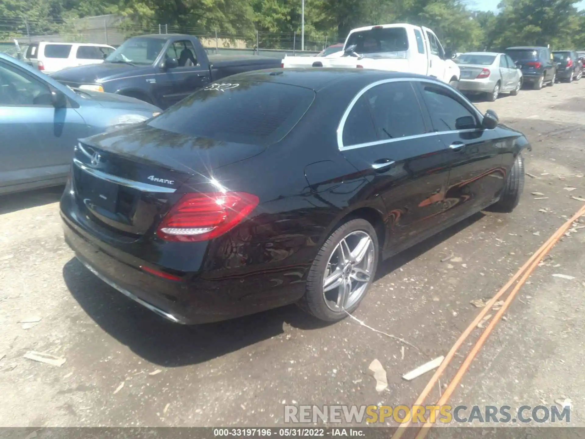 4 Photograph of a damaged car WDDZF4KB0KA488915 MERCEDES-BENZ E-CLASS 2019