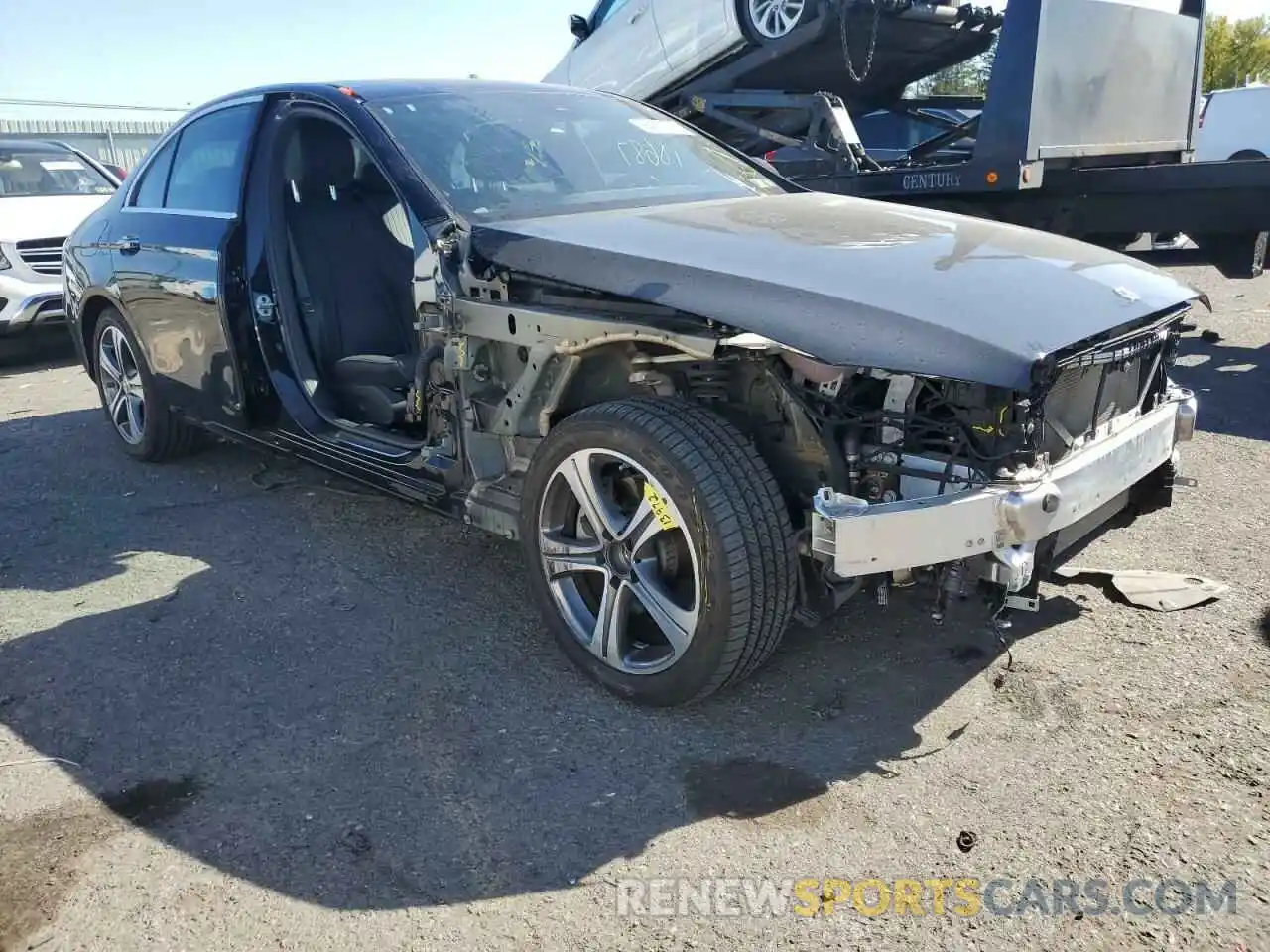 1 Photograph of a damaged car WDDZF4KB0KA532945 MERCEDES-BENZ E-CLASS 2019