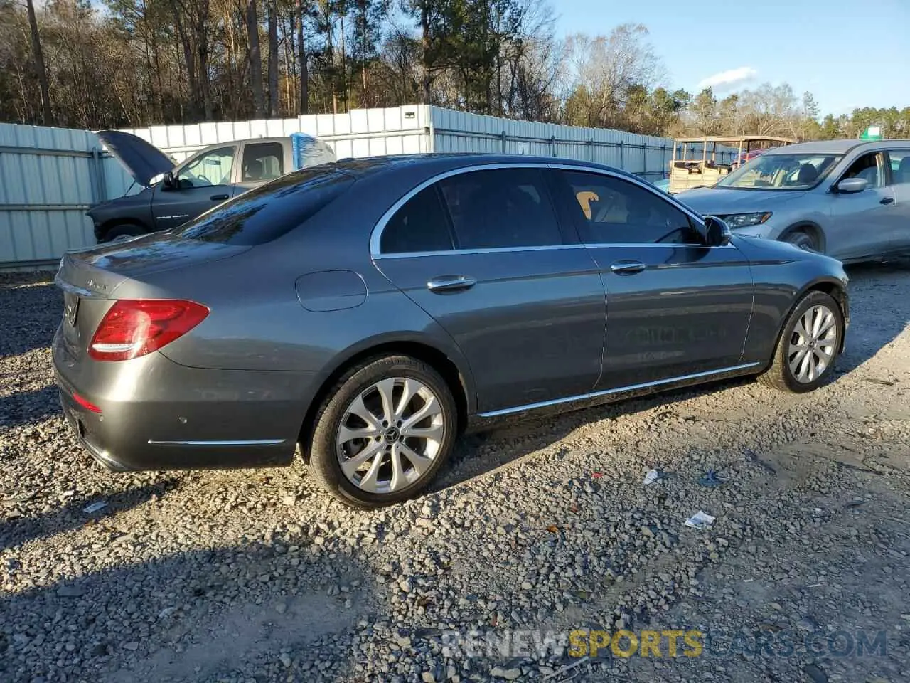 3 Photograph of a damaged car WDDZF4KB1KA525986 MERCEDES-BENZ E-CLASS 2019