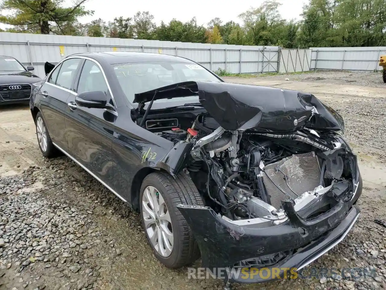 1 Photograph of a damaged car WDDZF4KB2KA585288 MERCEDES-BENZ E-CLASS 2019