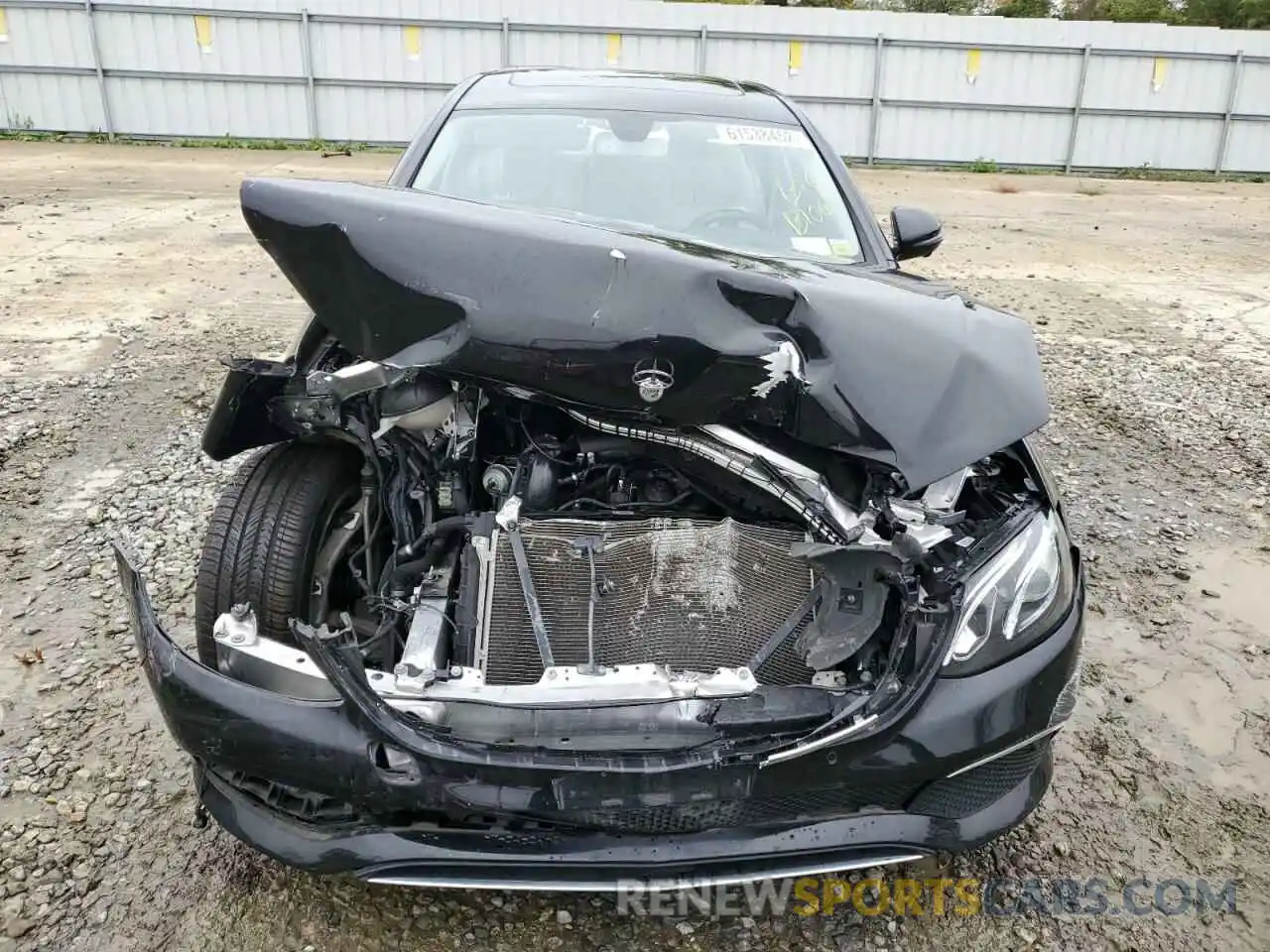 7 Photograph of a damaged car WDDZF4KB2KA585288 MERCEDES-BENZ E-CLASS 2019