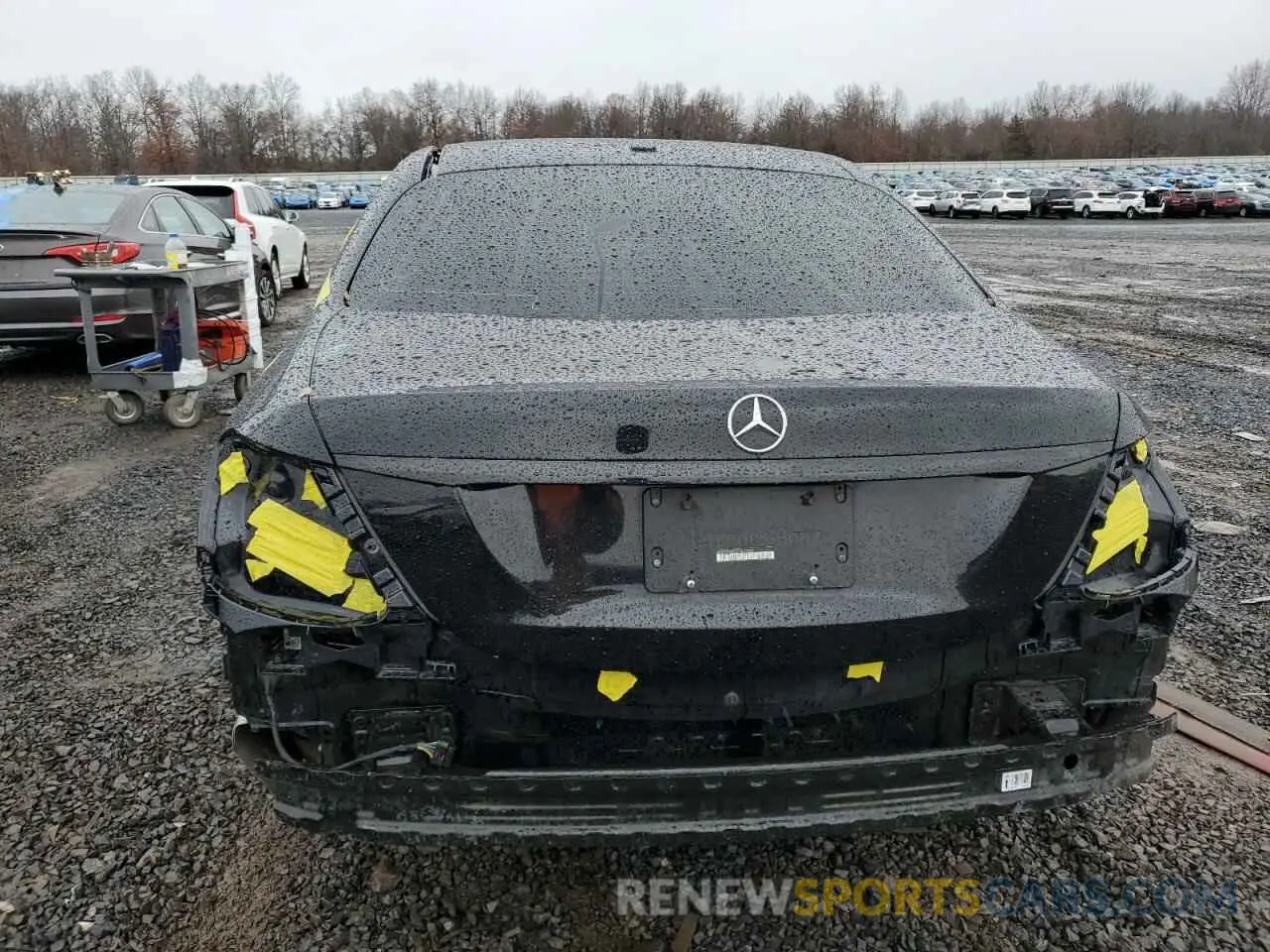 6 Photograph of a damaged car WDDZF4KB2KA679042 MERCEDES-BENZ E-CLASS 2019