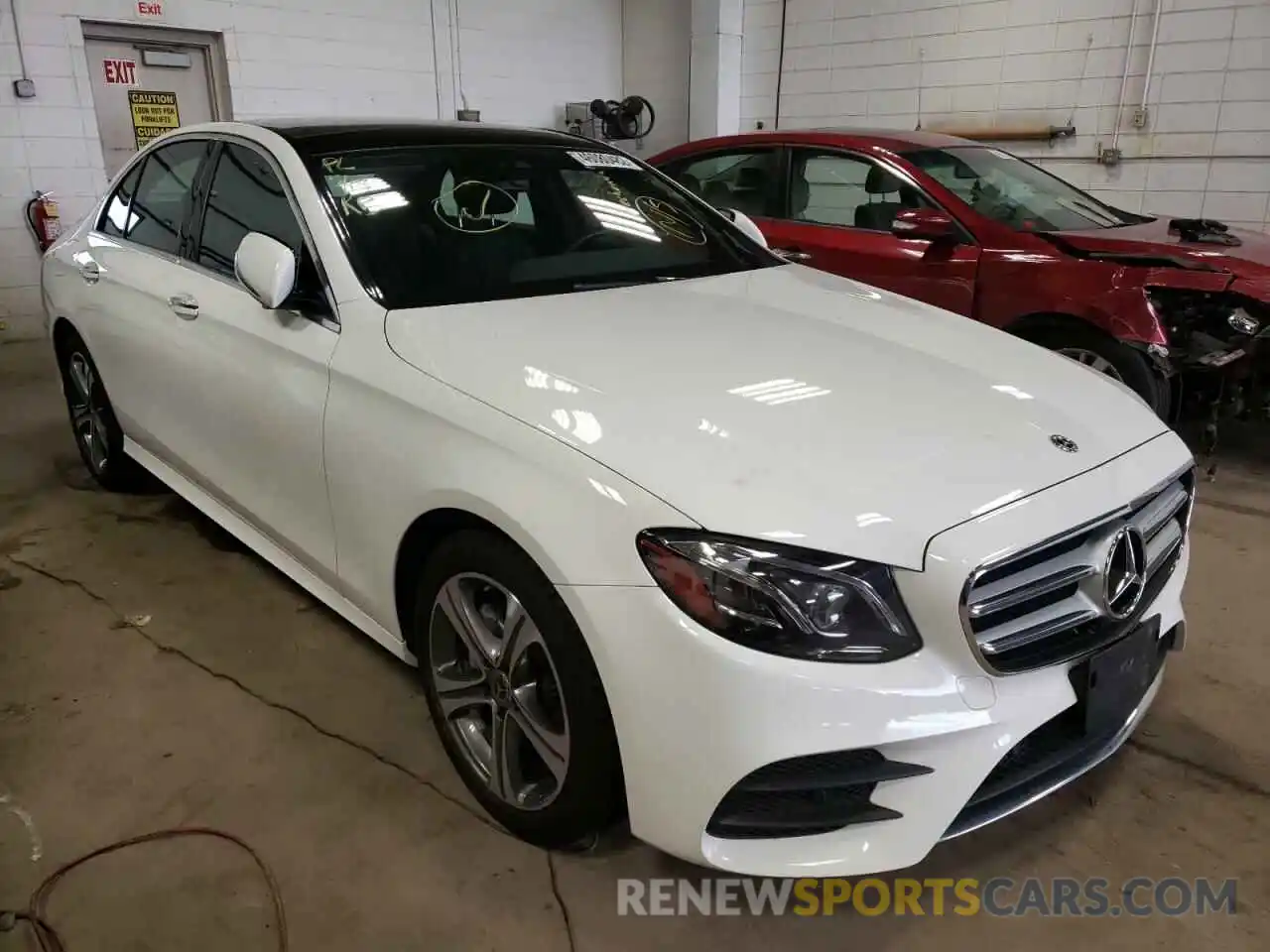 1 Photograph of a damaged car WDDZF4KB3KA526489 MERCEDES-BENZ E-CLASS 2019