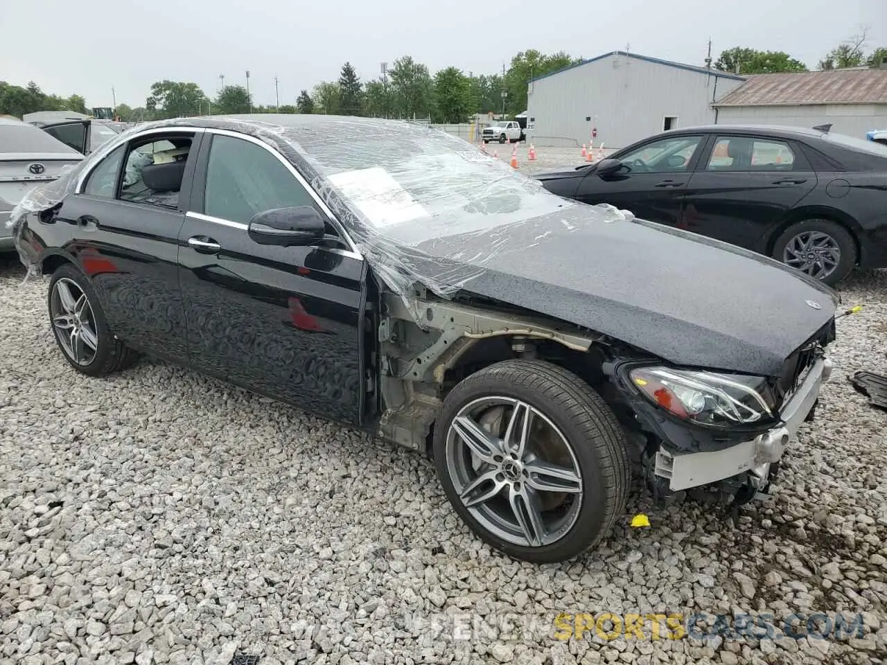 4 Photograph of a damaged car WDDZF4KB3KA620954 MERCEDES-BENZ E-CLASS 2019