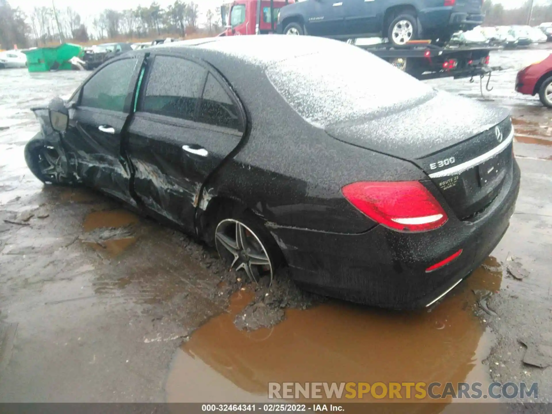 3 Photograph of a damaged car WDDZF4KB4KA521527 MERCEDES-BENZ E-CLASS 2019