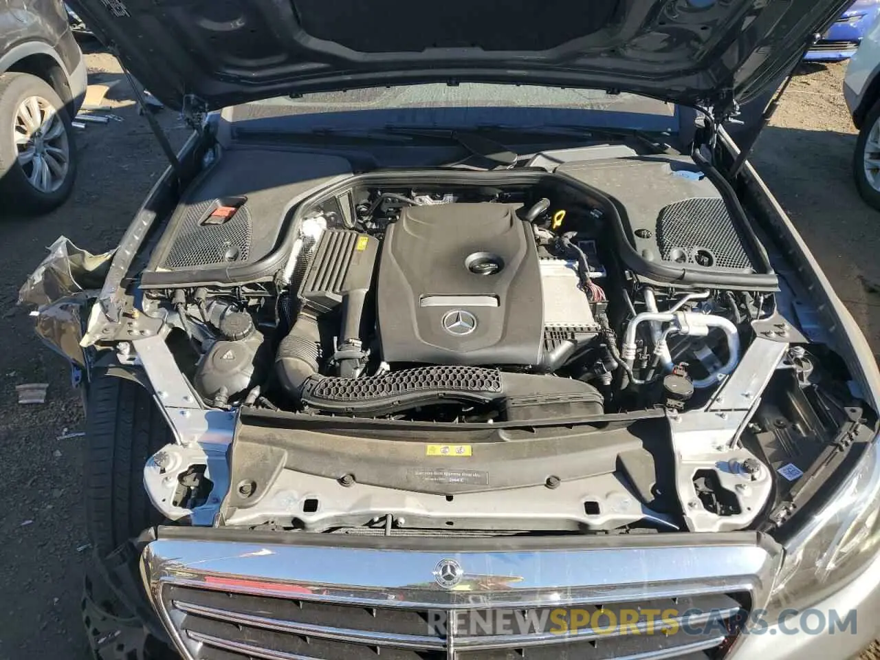 11 Photograph of a damaged car WDDZF4KB4KA546315 MERCEDES-BENZ E-CLASS 2019