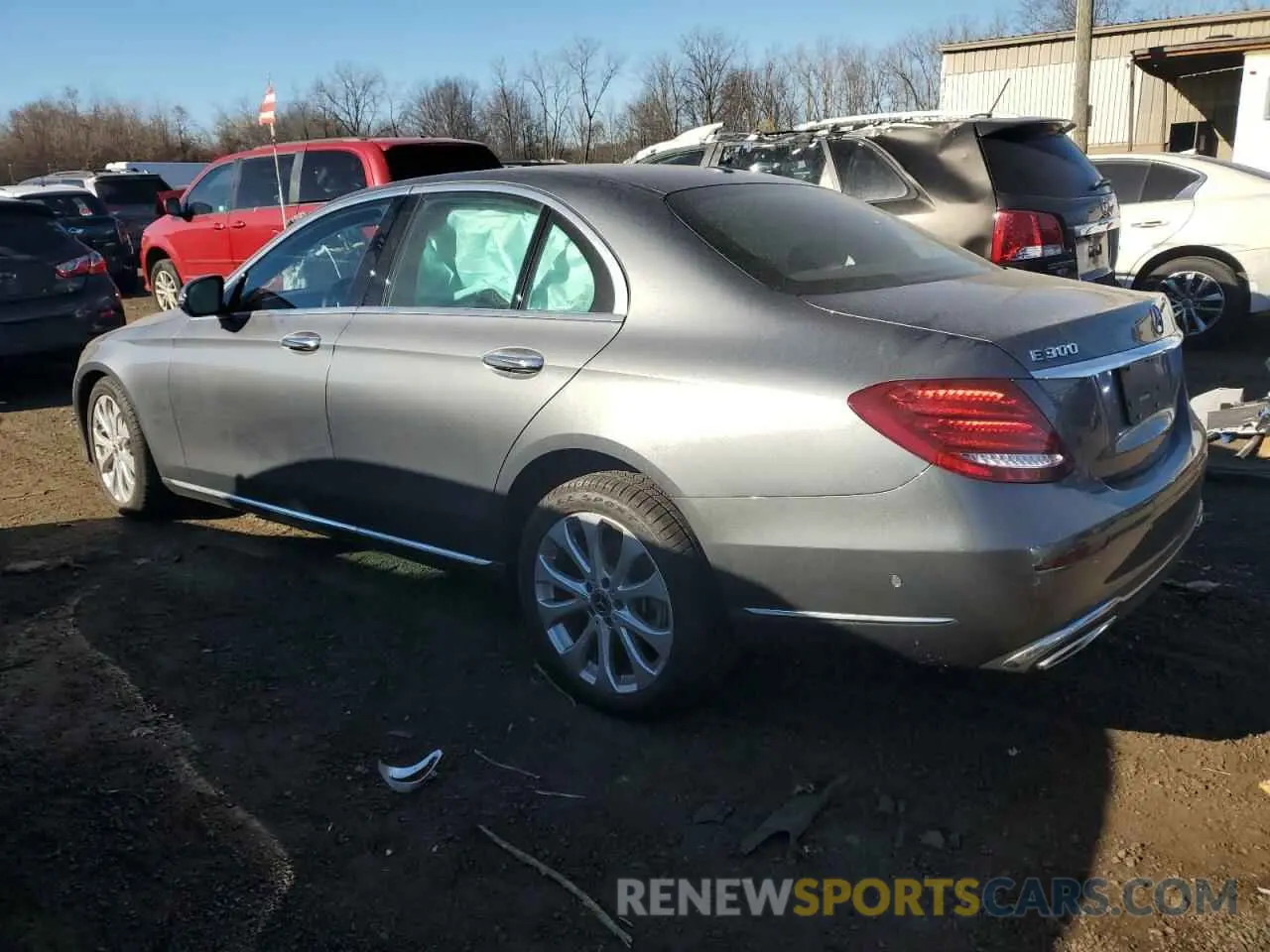 2 Photograph of a damaged car WDDZF4KB4KA546315 MERCEDES-BENZ E-CLASS 2019