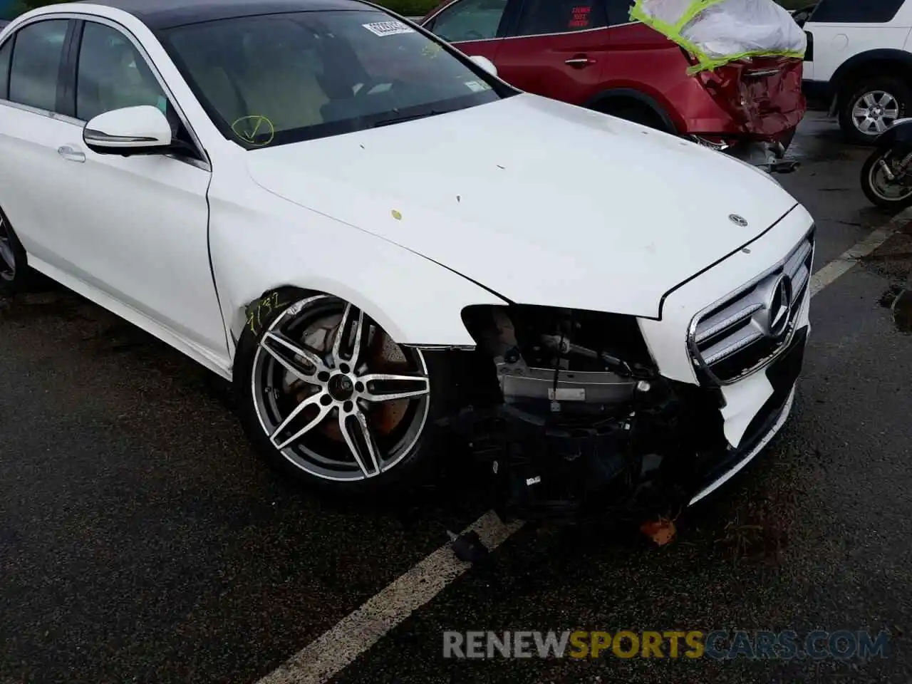 9 Photograph of a damaged car WDDZF4KB5KA557646 MERCEDES-BENZ E-CLASS 2019