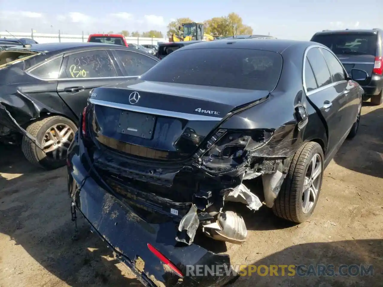 4 Photograph of a damaged car WDDZF4KB5KA592977 MERCEDES-BENZ E-CLASS 2019