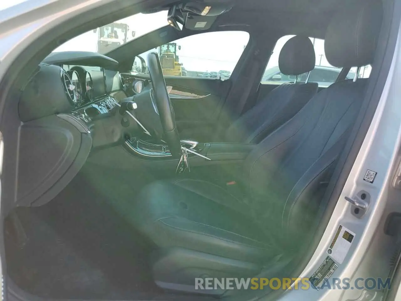 7 Photograph of a damaged car WDDZF4KB5KA634094 MERCEDES-BENZ E-CLASS 2019