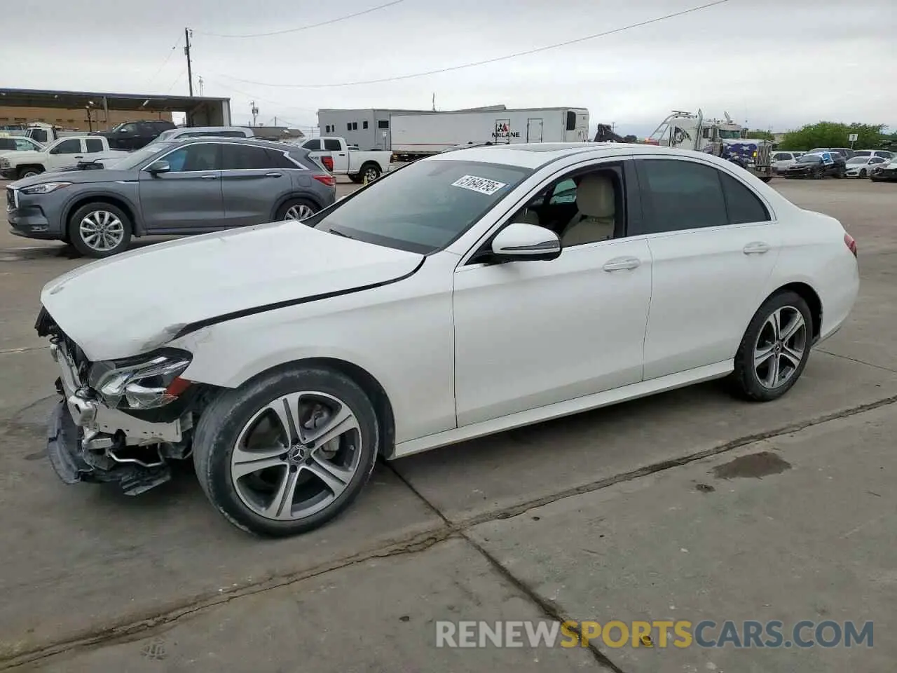 1 Photograph of a damaged car WDDZF4KB5KA662011 MERCEDES-BENZ E-CLASS 2019