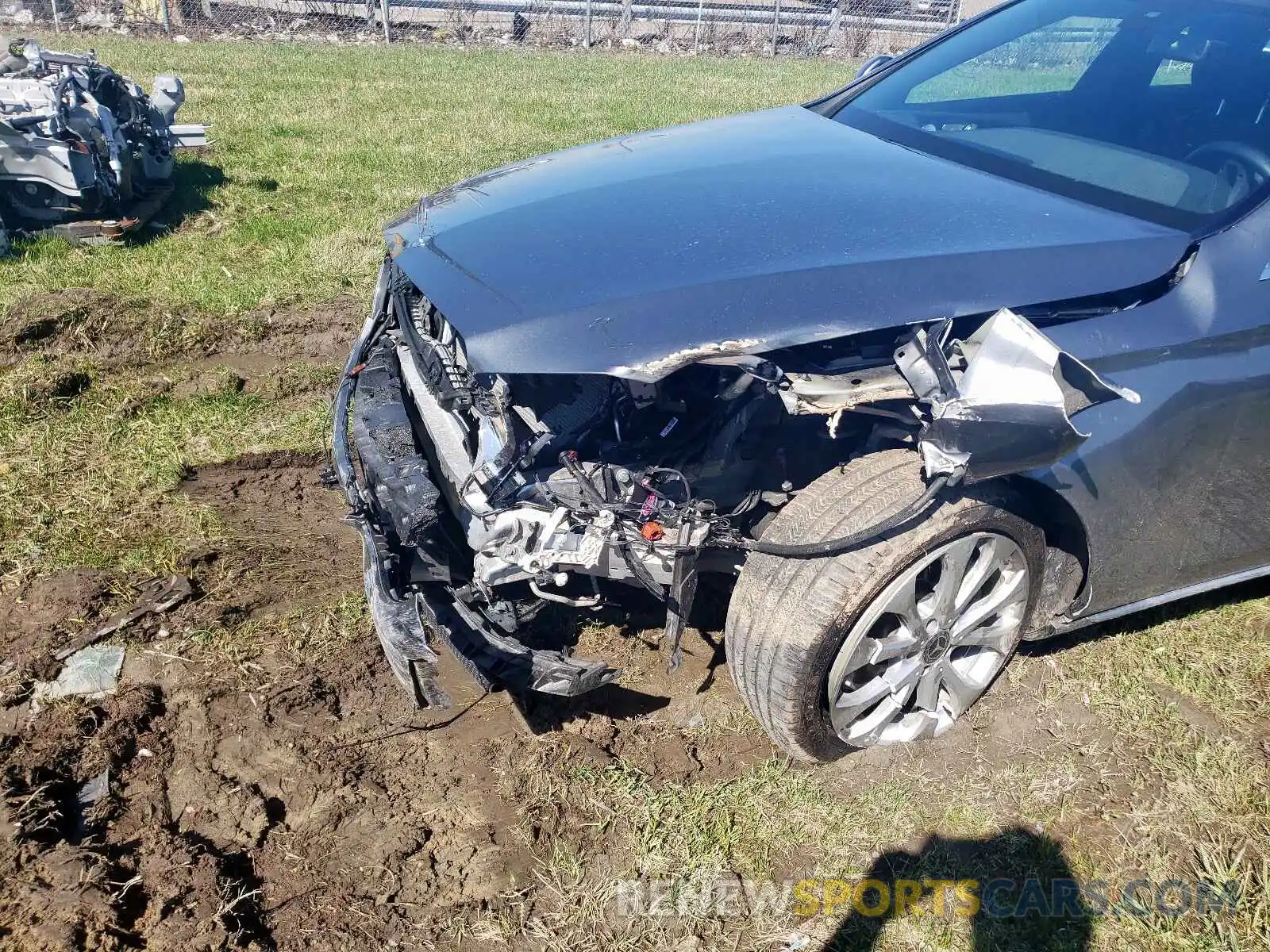 9 Photograph of a damaged car WDDZF4KB6KA501926 MERCEDES-BENZ E CLASS 2019