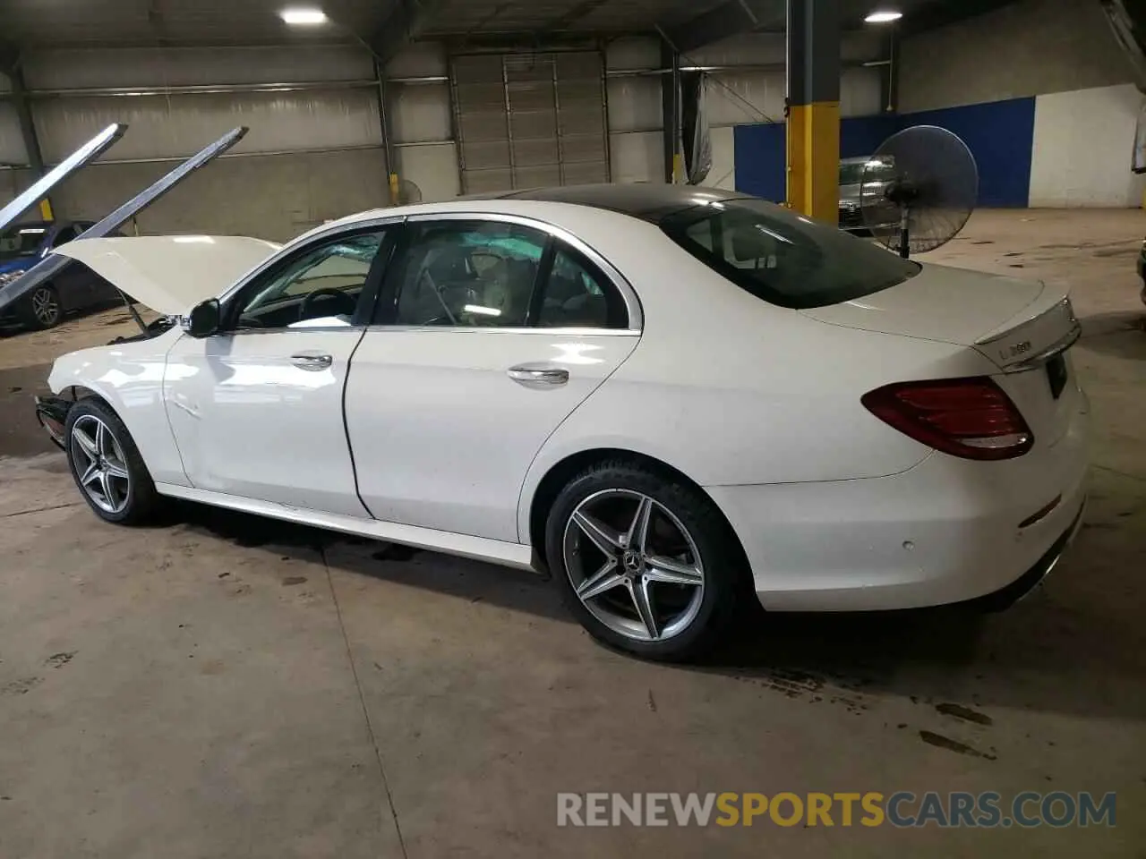 2 Photograph of a damaged car WDDZF4KB6KA513722 MERCEDES-BENZ E-CLASS 2019