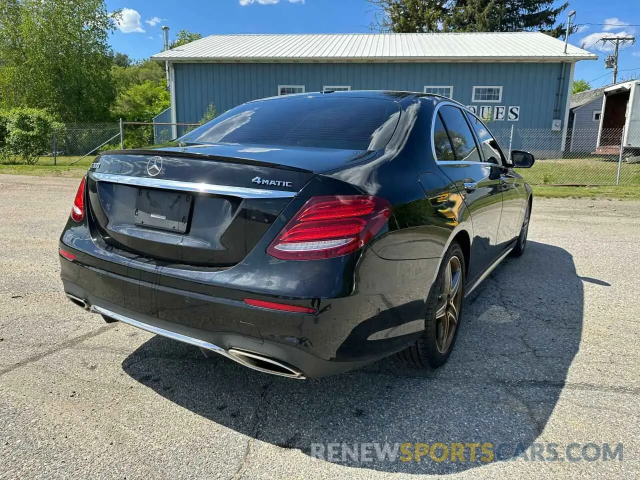 4 Photograph of a damaged car WDDZF4KB6KA566954 MERCEDES-BENZ E-CLASS 2019