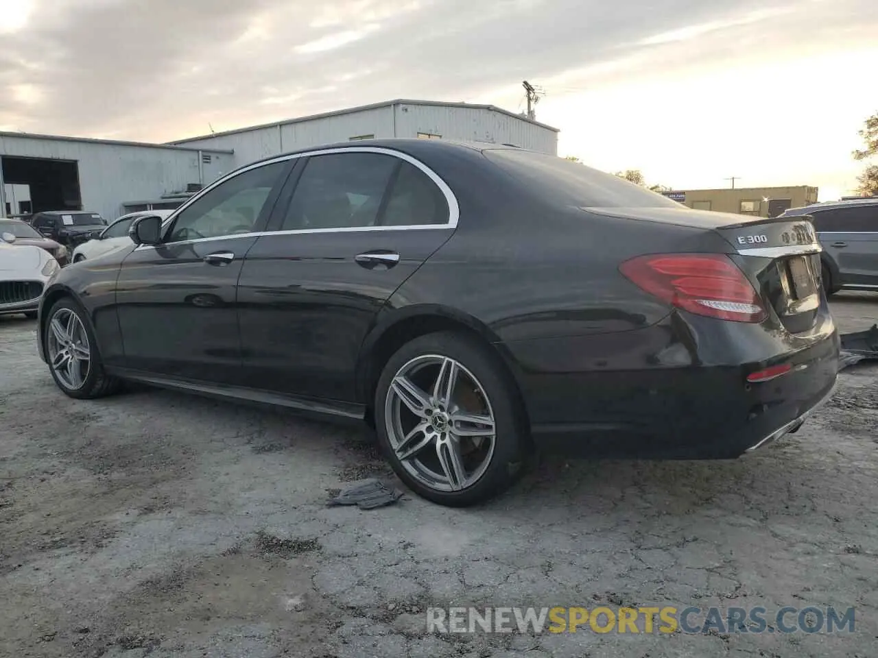 2 Photograph of a damaged car WDDZF4KB7KA499815 MERCEDES-BENZ E-CLASS 2019