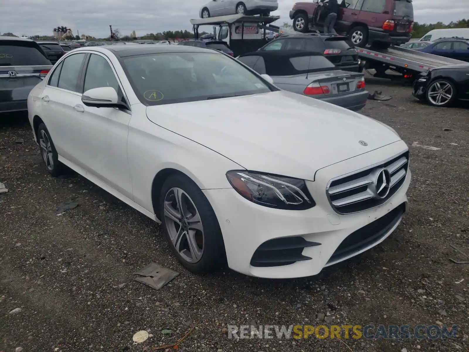 1 Photograph of a damaged car WDDZF4KB7KA555204 MERCEDES-BENZ E-CLASS 2019