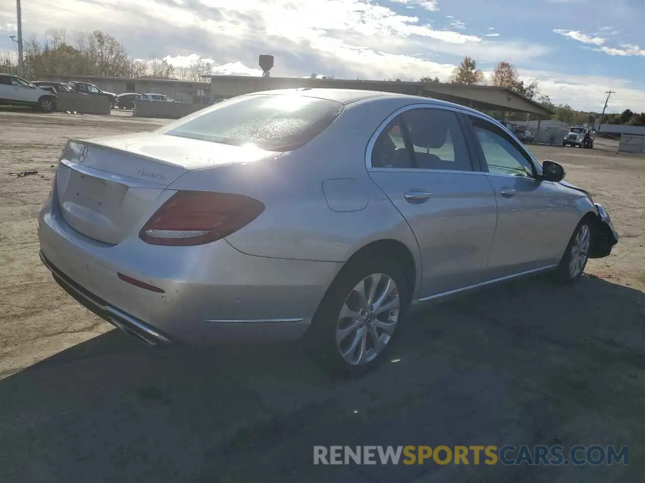 3 Photograph of a damaged car WDDZF4KB7KA588137 MERCEDES-BENZ E-CLASS 2019