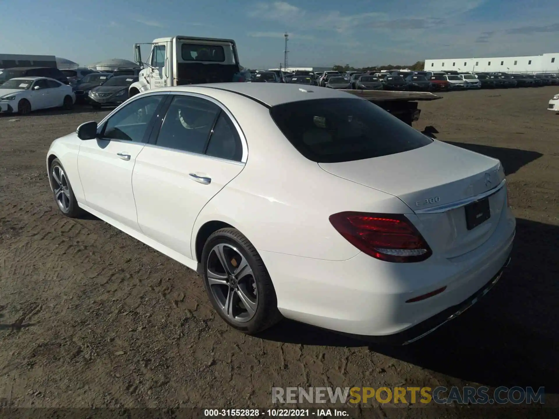 3 Photograph of a damaged car WDDZF4KB7KA685886 MERCEDES-BENZ E-CLASS 2019