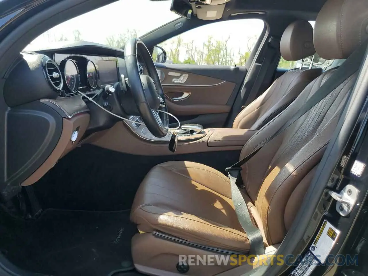 7 Photograph of a damaged car WDDZF4KB8KA606628 MERCEDES-BENZ E-CLASS 2019