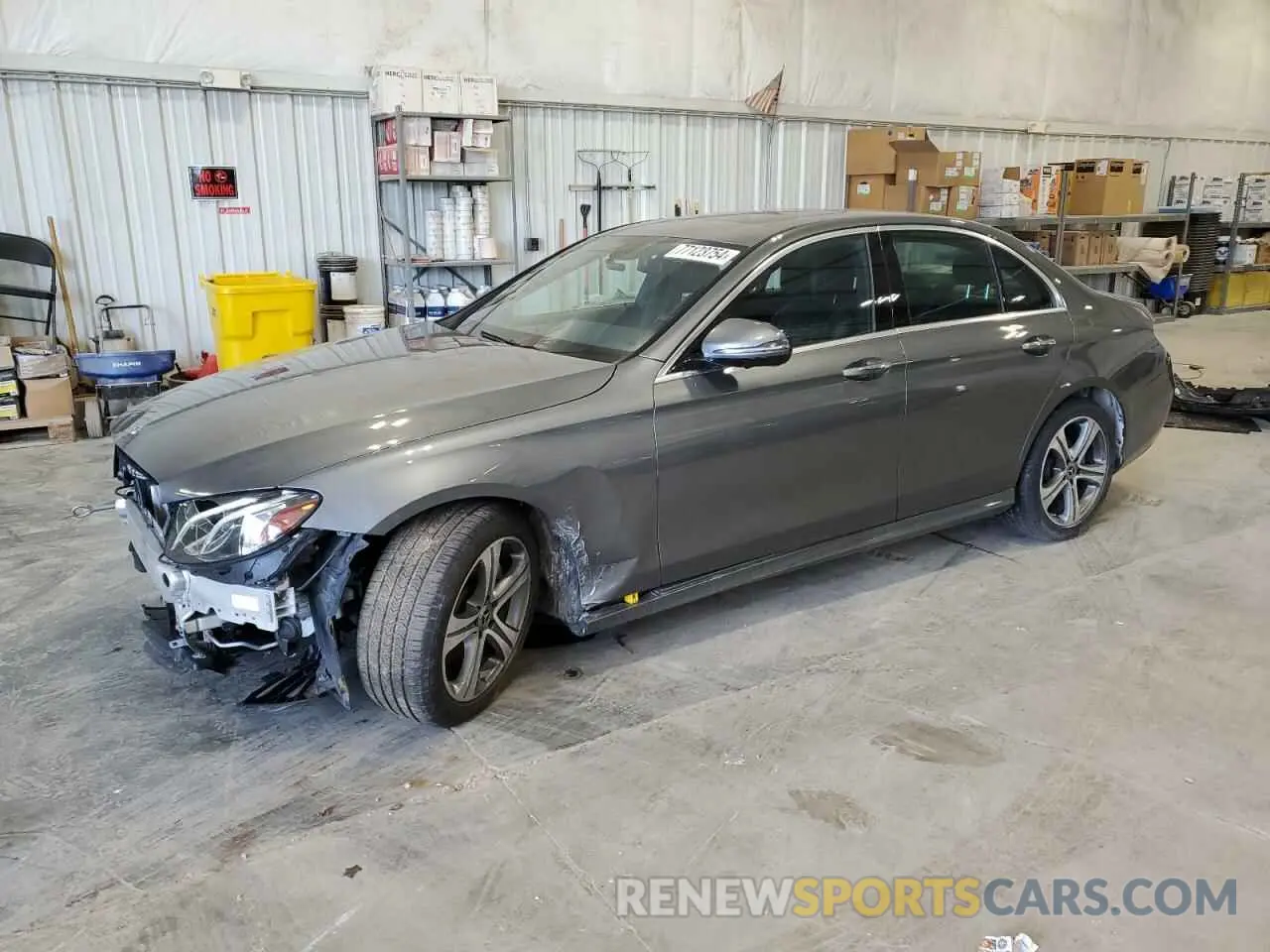 1 Photograph of a damaged car WDDZF4KB9KA566155 MERCEDES-BENZ E-CLASS 2019
