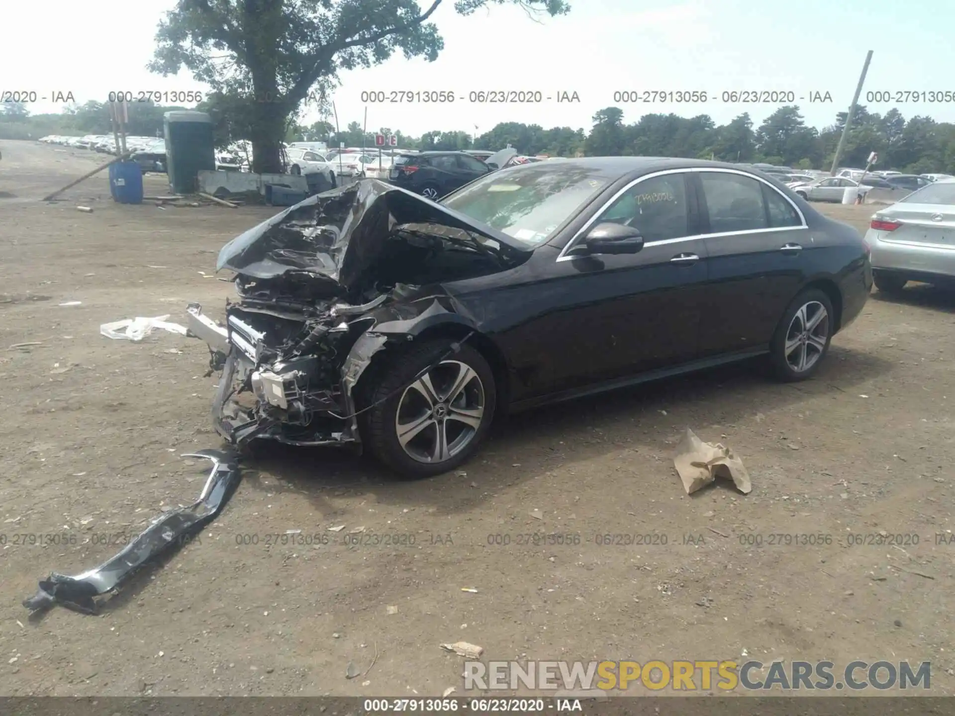 2 Photograph of a damaged car WDDZF4KB9KA570836 MERCEDES-BENZ E-CLASS 2019