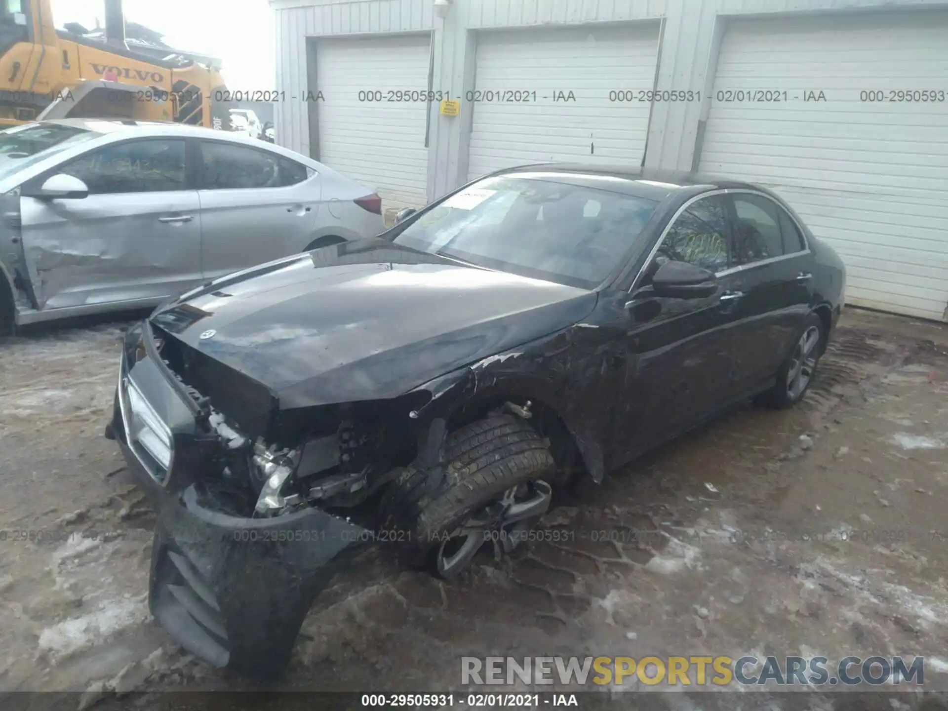 2 Photograph of a damaged car WDDZF4KBXKA568934 MERCEDES-BENZ E-CLASS 2019