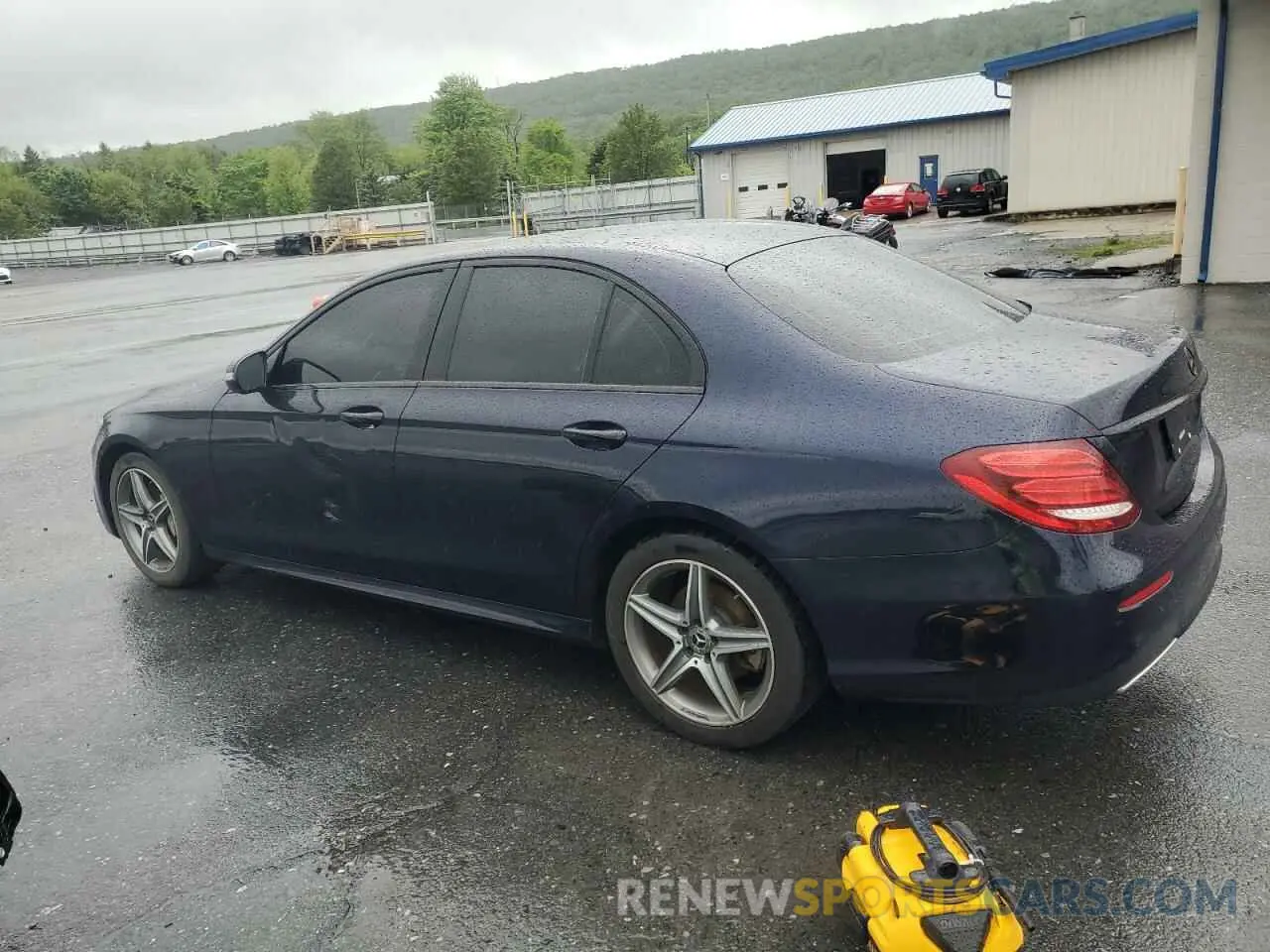 2 Photograph of a damaged car WDDZF4KBXKA595325 MERCEDES-BENZ E-CLASS 2019