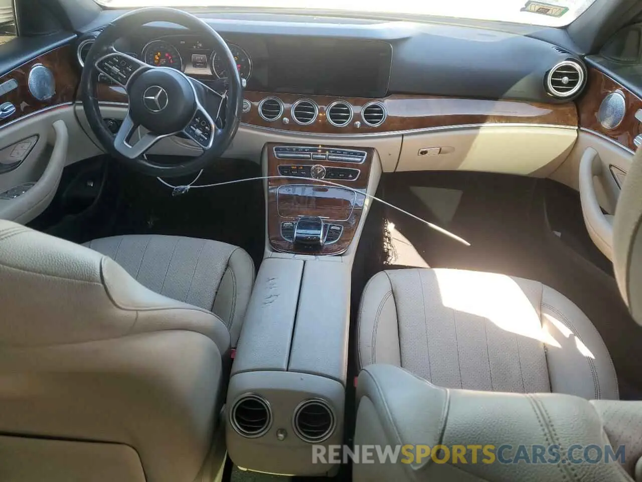 8 Photograph of a damaged car WDDZF4KBXKA621518 MERCEDES-BENZ E-CLASS 2019