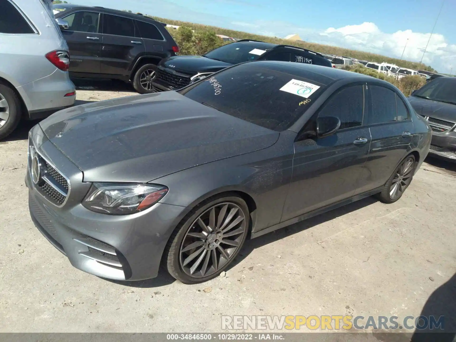 2 Photograph of a damaged car WDDZF6BB0KA568856 MERCEDES-BENZ E-CLASS 2019