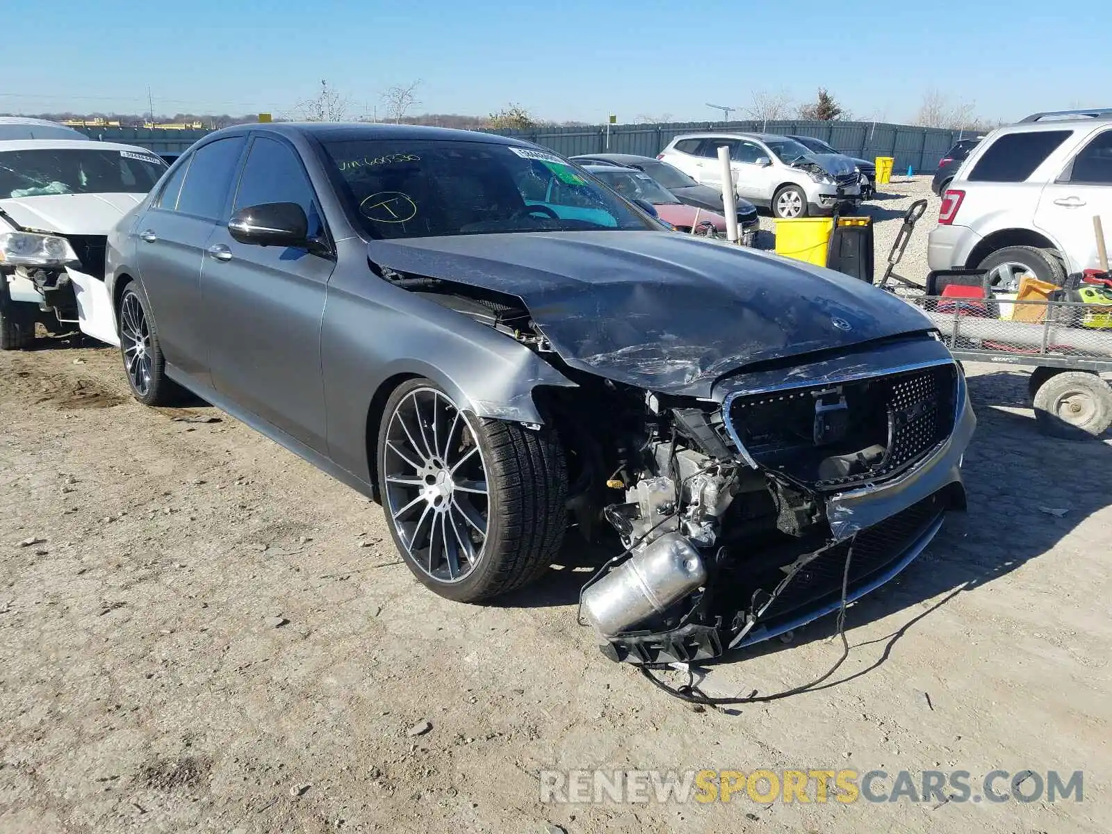 1 Photograph of a damaged car WDDZF6BB3KA600330 MERCEDES-BENZ E CLASS 2019